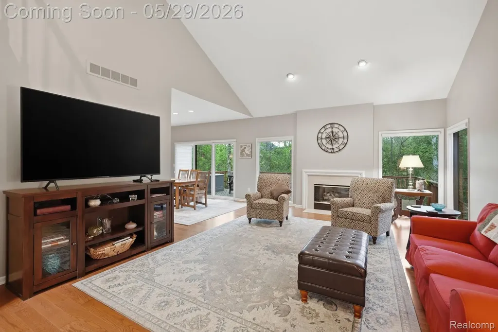 47301 Bramblewood Court Novi City MI 48374
