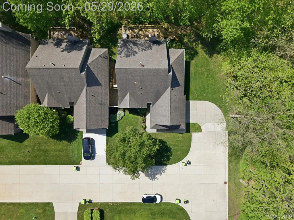47301 Bramblewood Court Novi City MI 48374