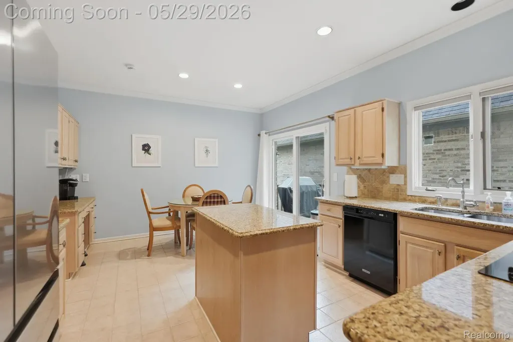 47301 Bramblewood Court Novi City MI 48374