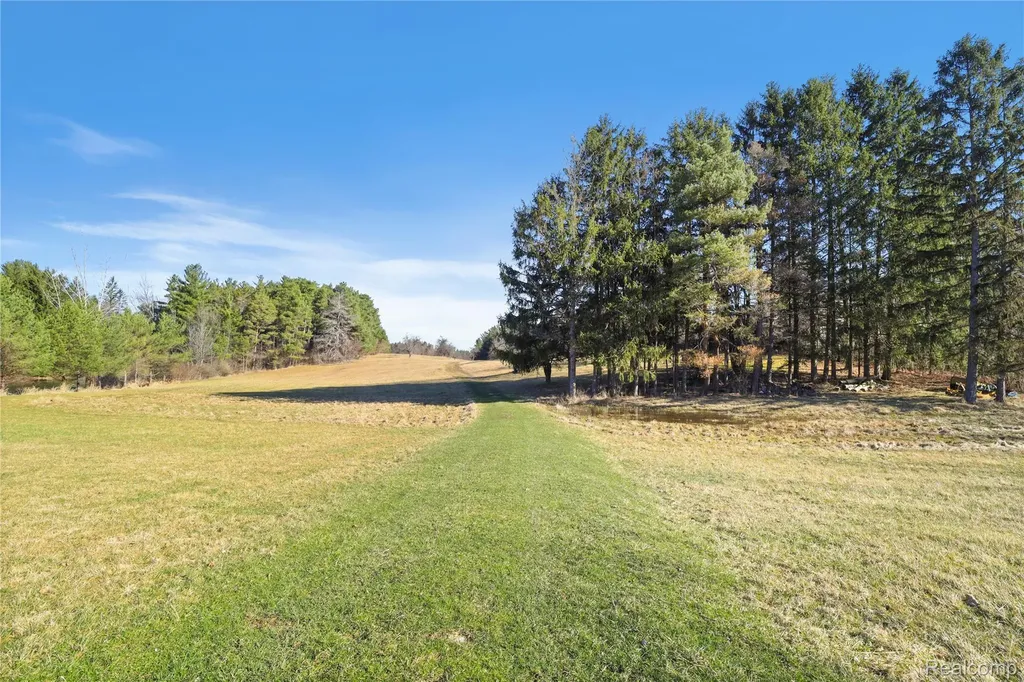 7149-7163 Burpee Road Atlas Township MI 48439