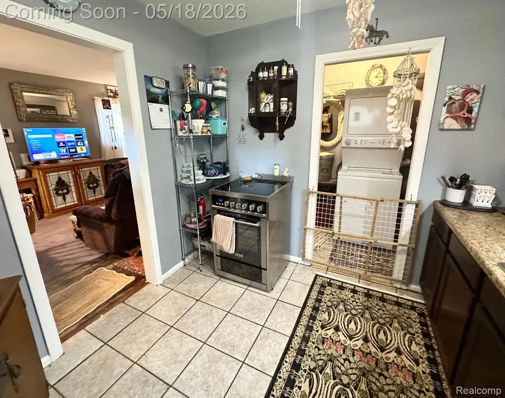 1331 Comfort Street Lansing City MI 48915