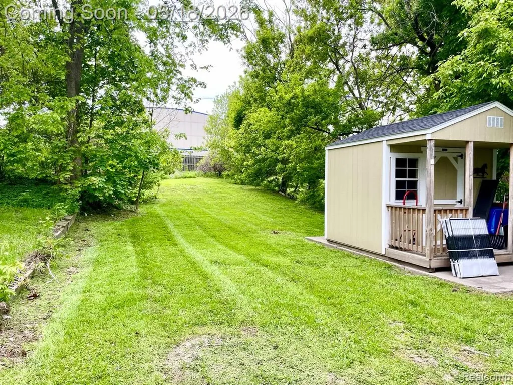 1331 Comfort Street Lansing City MI 48915