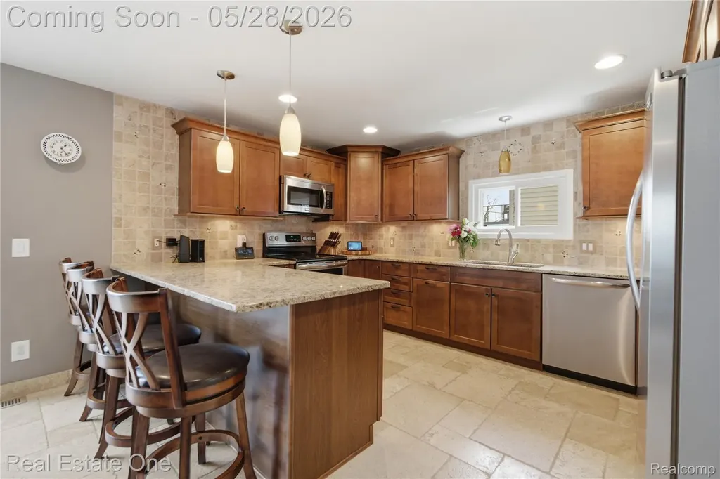 9528 Main Street Northfield Township MI 48189
