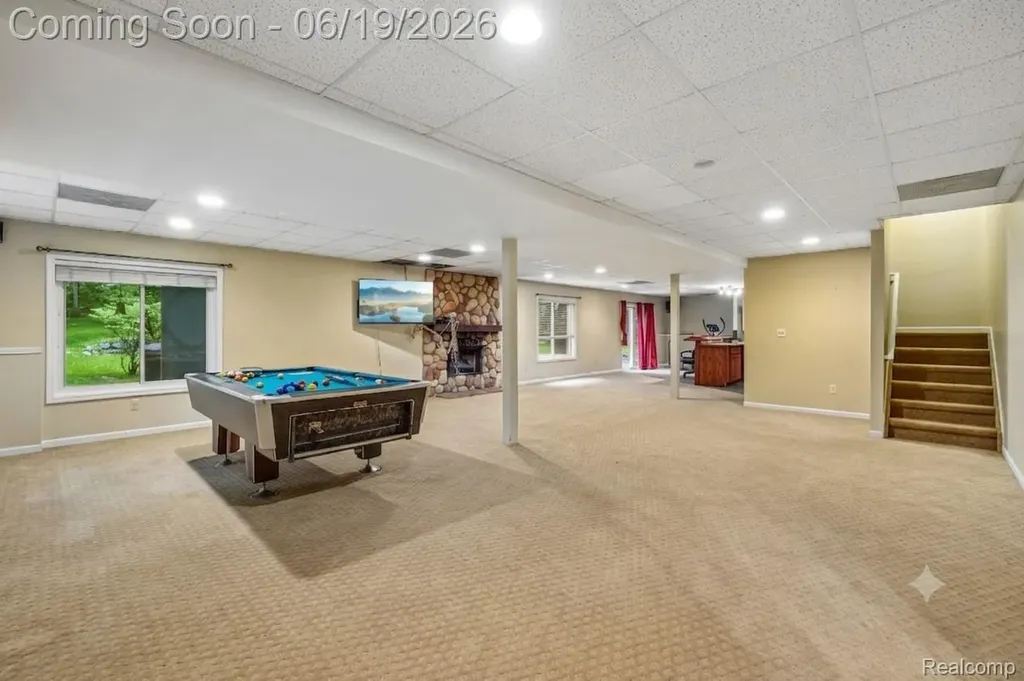 2093 Deer Run Trail Waterford Charter Township MI 48329