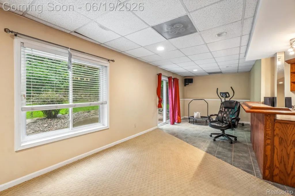 2093 Deer Run Trail Waterford Charter Township MI 48329