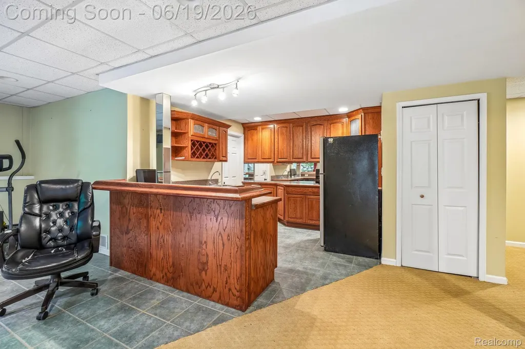 2093 Deer Run Trail Waterford Charter Township MI 48329