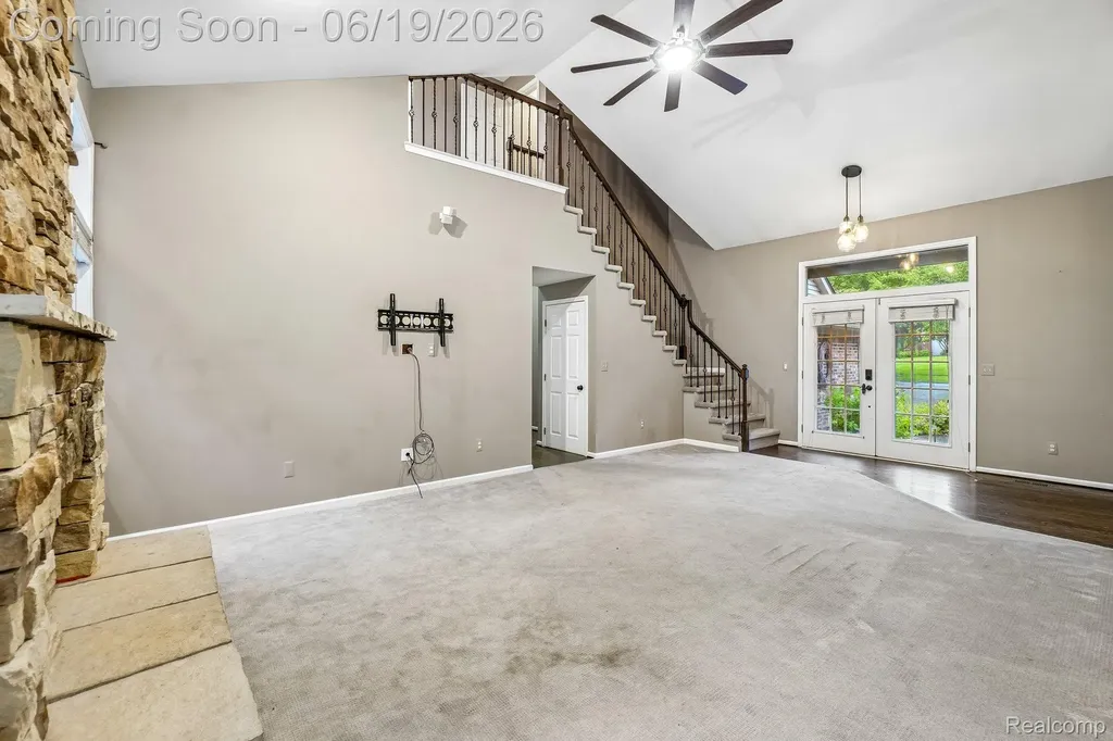 2093 Deer Run Trail Waterford Charter Township MI 48329