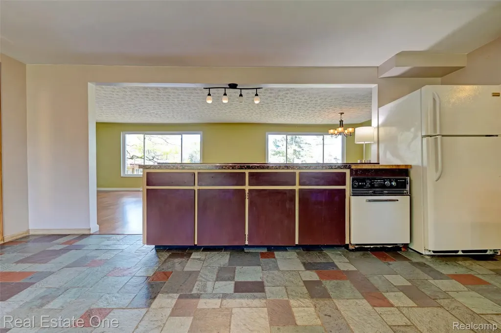 1140 Seneca Road Orion Charter Township MI 48362