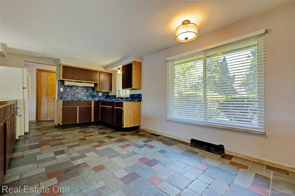 1140 Seneca Road Orion Charter Township MI 48362