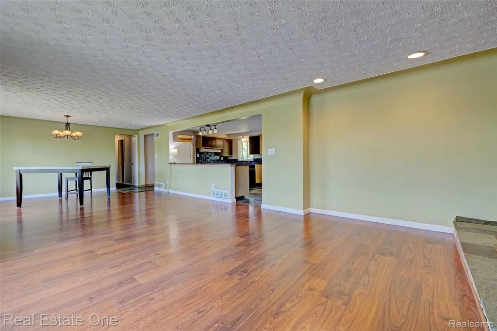 1140 Seneca Road Orion Charter Township MI 48362