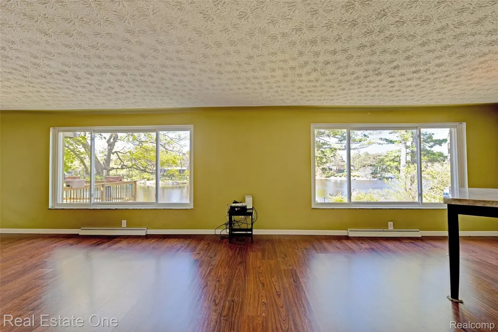 1140 Seneca Road Orion Charter Township MI 48362