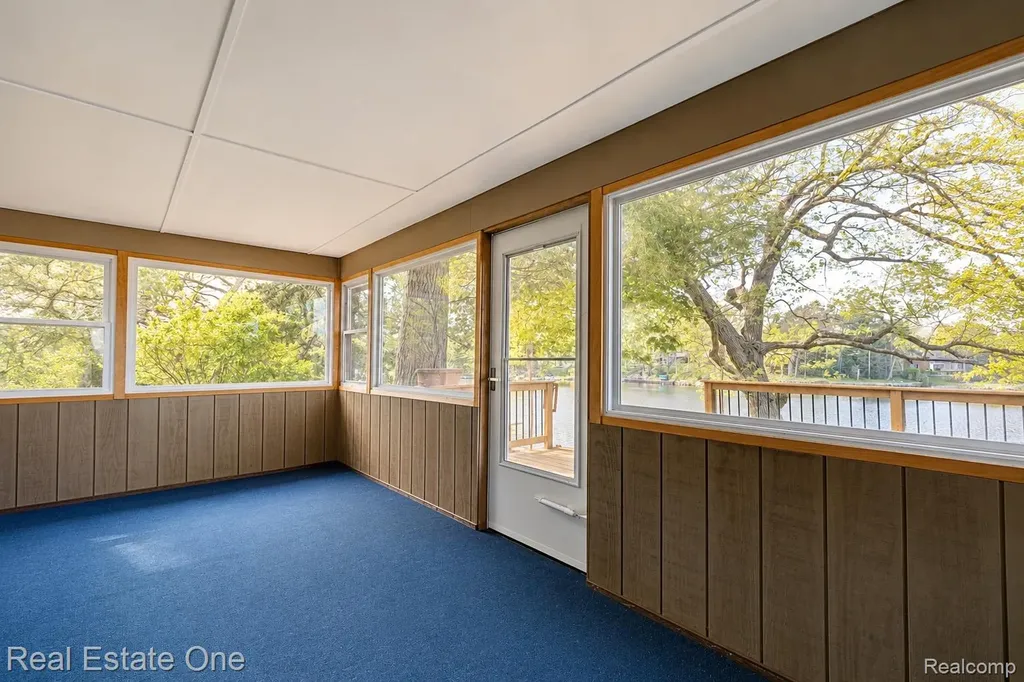 1140 Seneca Road Orion Charter Township MI 48362