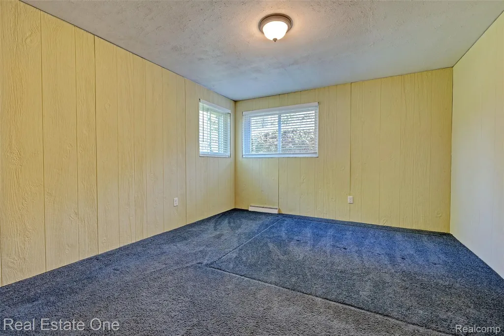 1140 Seneca Road Orion Charter Township MI 48362