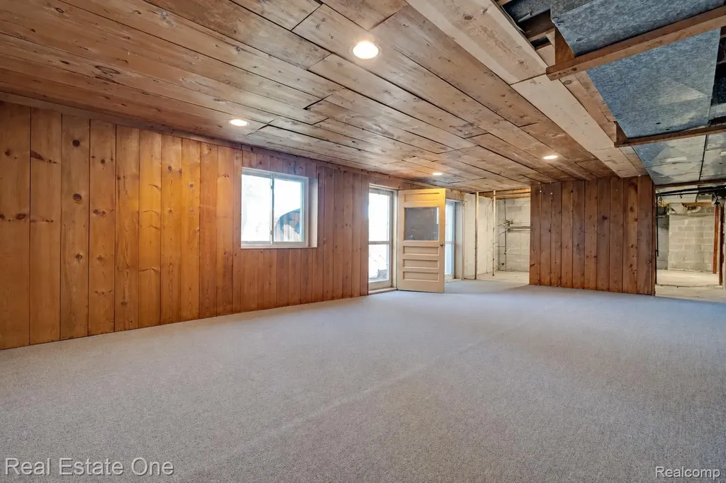 1140 Seneca Road Orion Charter Township MI 48362