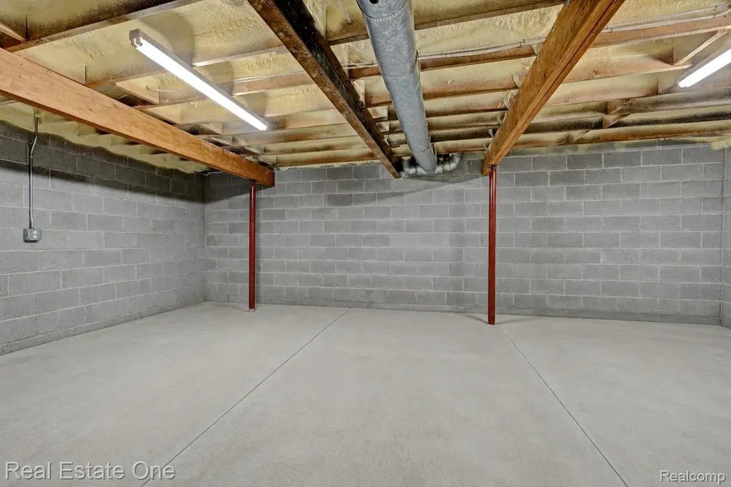 1140 Seneca Road Orion Charter Township MI 48362