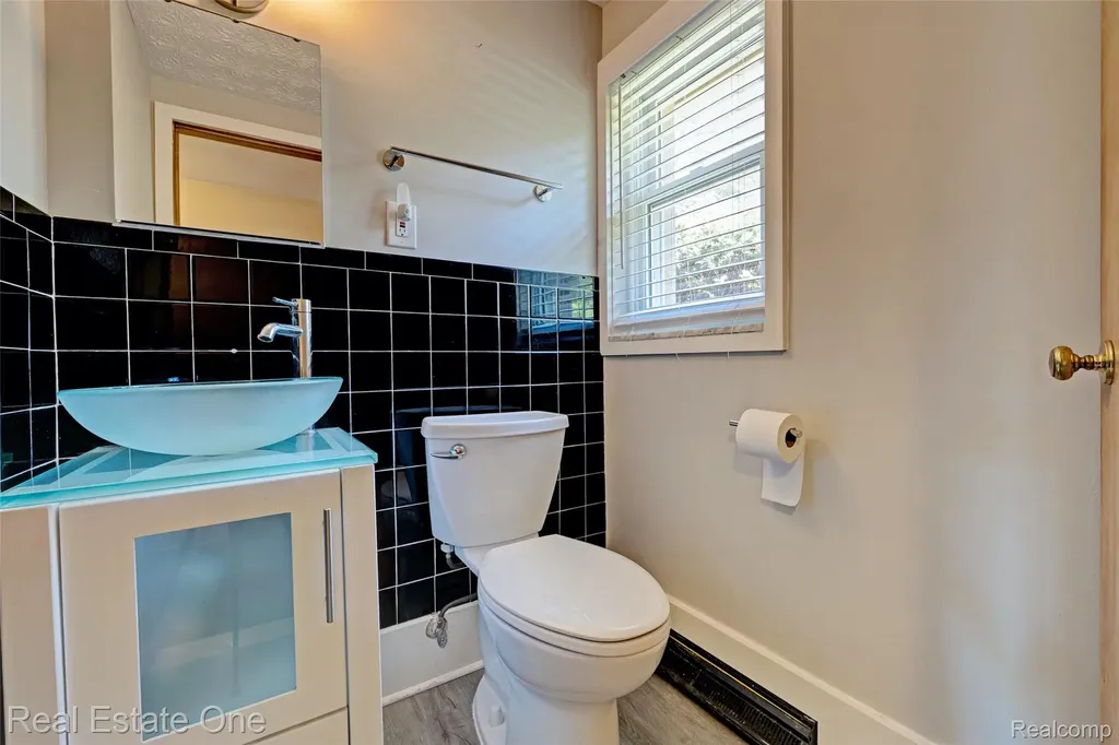 1140 Seneca Road Orion Charter Township MI 48362