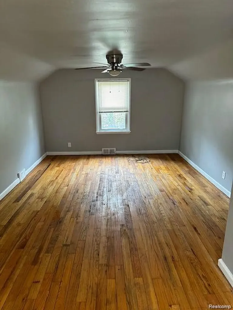 8501 Roselawn Street Detroit City MI 48204