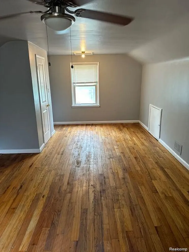 8501 Roselawn Street Detroit City MI 48204