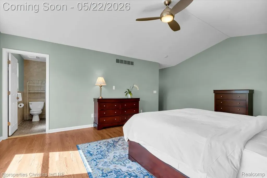 6225 Golfview Drive Bloomfield Charter Township MI 48301