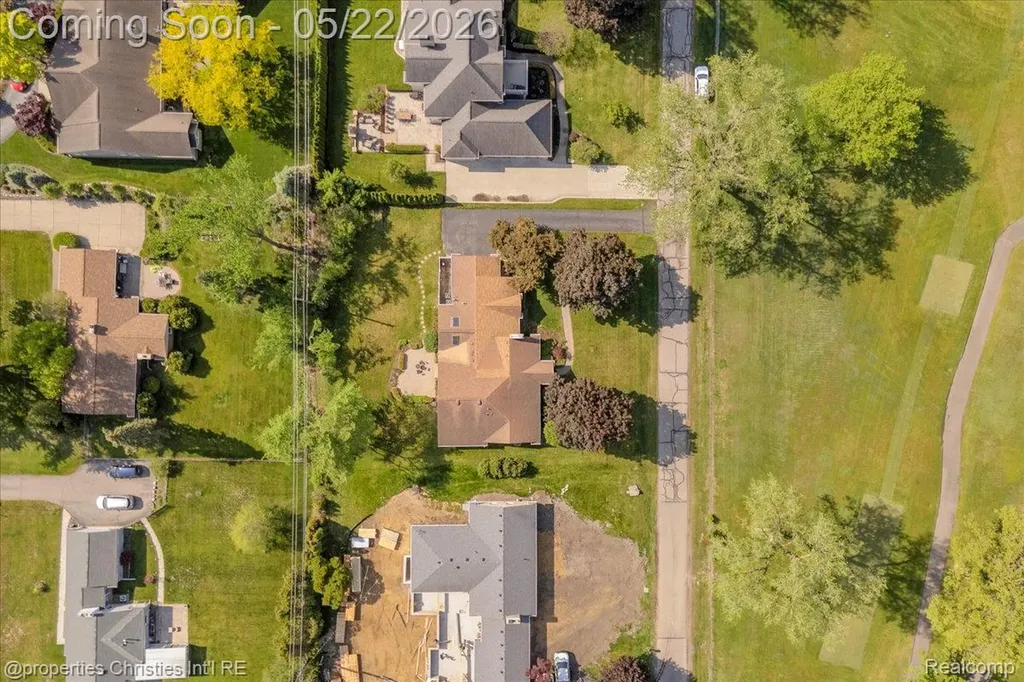 6225 Golfview Drive Bloomfield Charter Township MI 48301