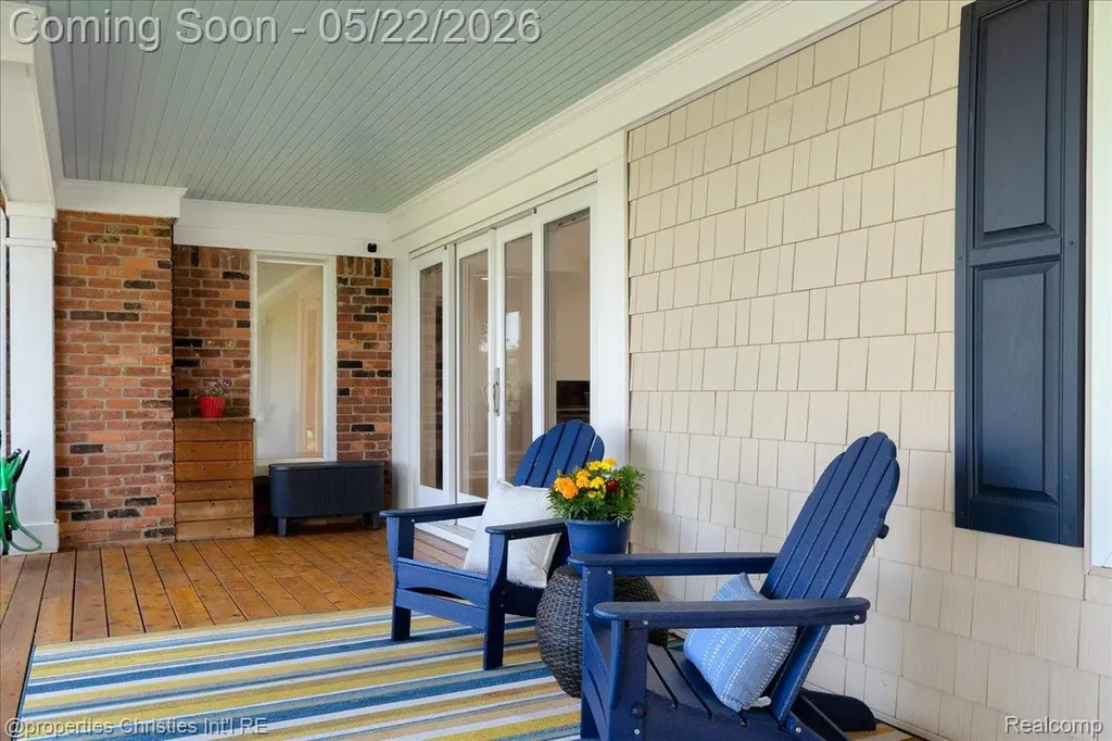 6225 Golfview Drive Bloomfield Charter Township MI 48301