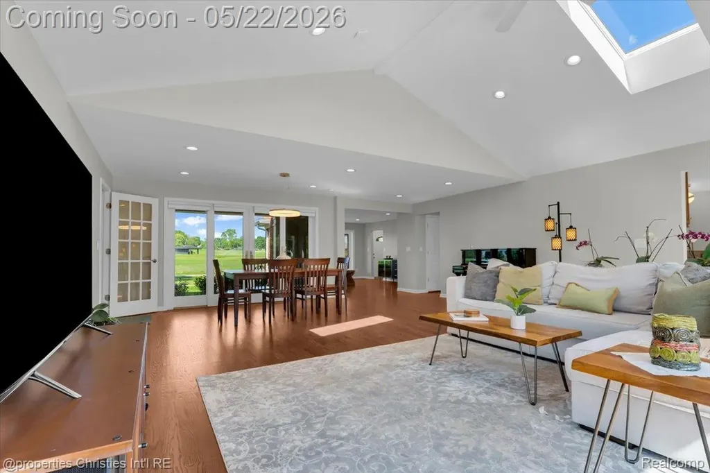 6225 Golfview Drive Bloomfield Charter Township MI 48301