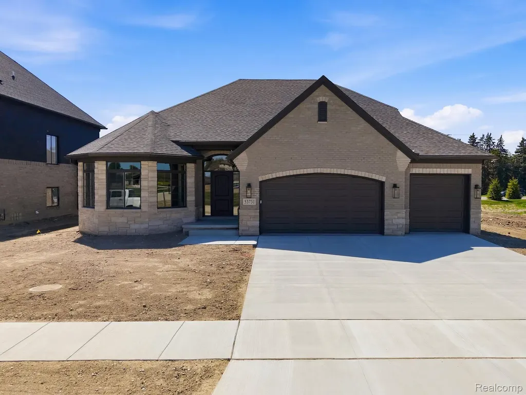 53731 Addington Drive Macomb Township MI 48042