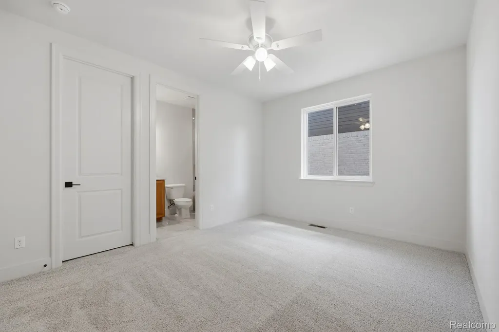 53731 Addington Drive Macomb Township MI 48042