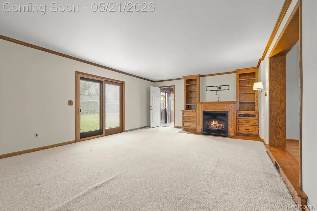 36436 Center Court Wayne City MI 48184