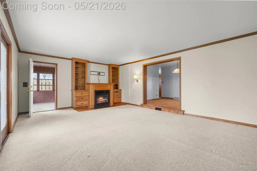 36436 Center Court Wayne City MI 48184