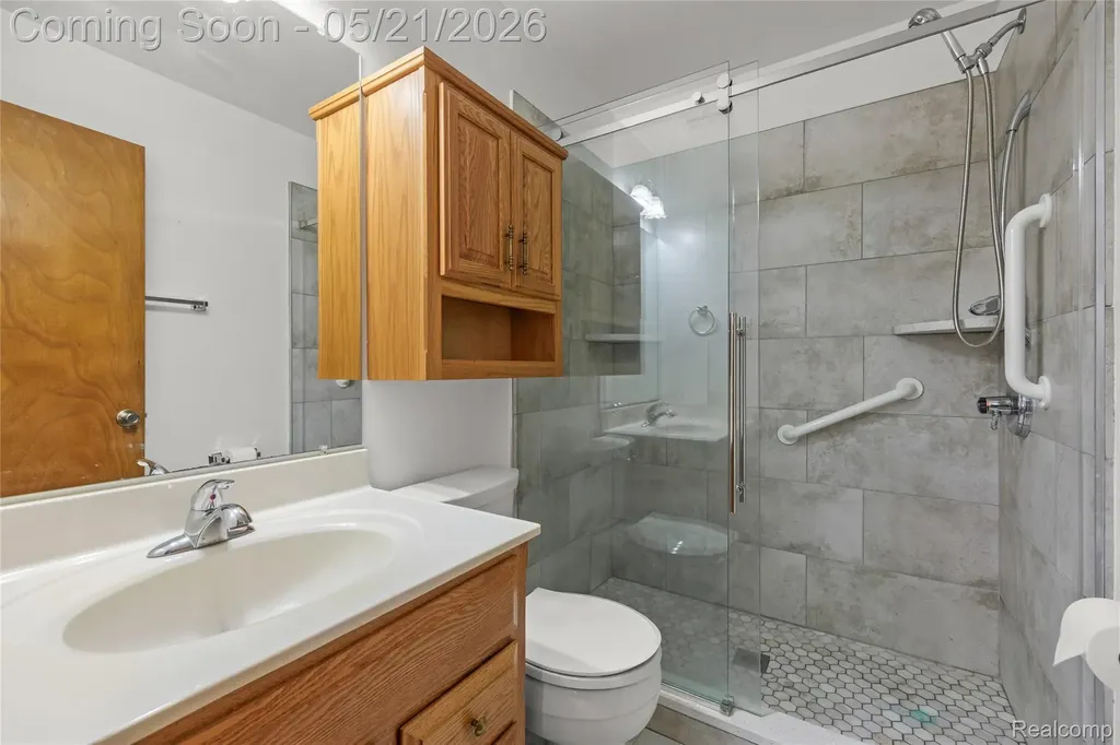 36436 Center Court Wayne City MI 48184