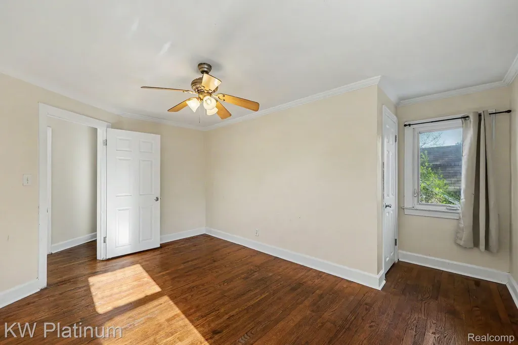 1418 21st Street Port Huron City MI 48060