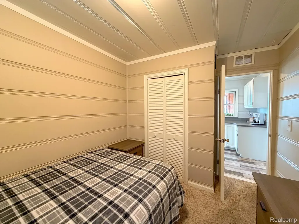 37884 Maplehill Street Harrison Charter Township MI 48045