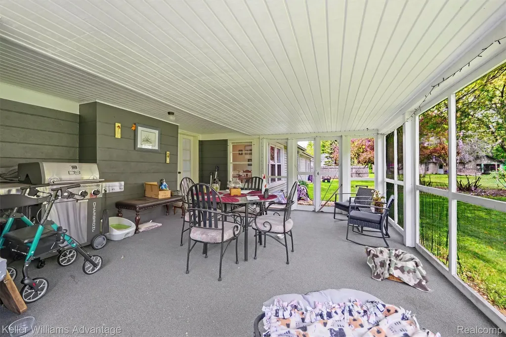 6595 Bray Road Tuscola Township MI 48768