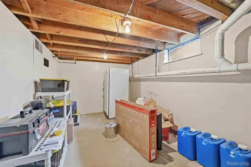 6595 Bray Road Tuscola Township MI 48768