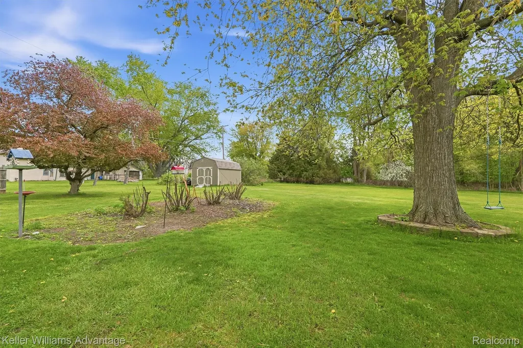 6595 Bray Road Tuscola Township MI 48768