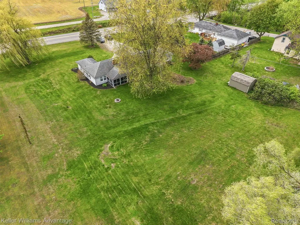 6595 Bray Road Tuscola Township MI 48768