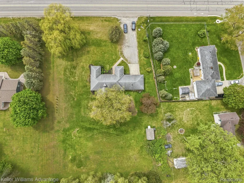 6595 Bray Road Tuscola Township MI 48768