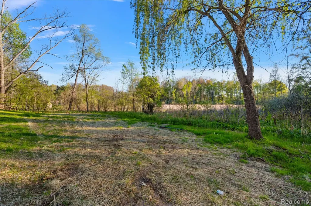 1585 Houghton Trail Groveland Township MI 48462