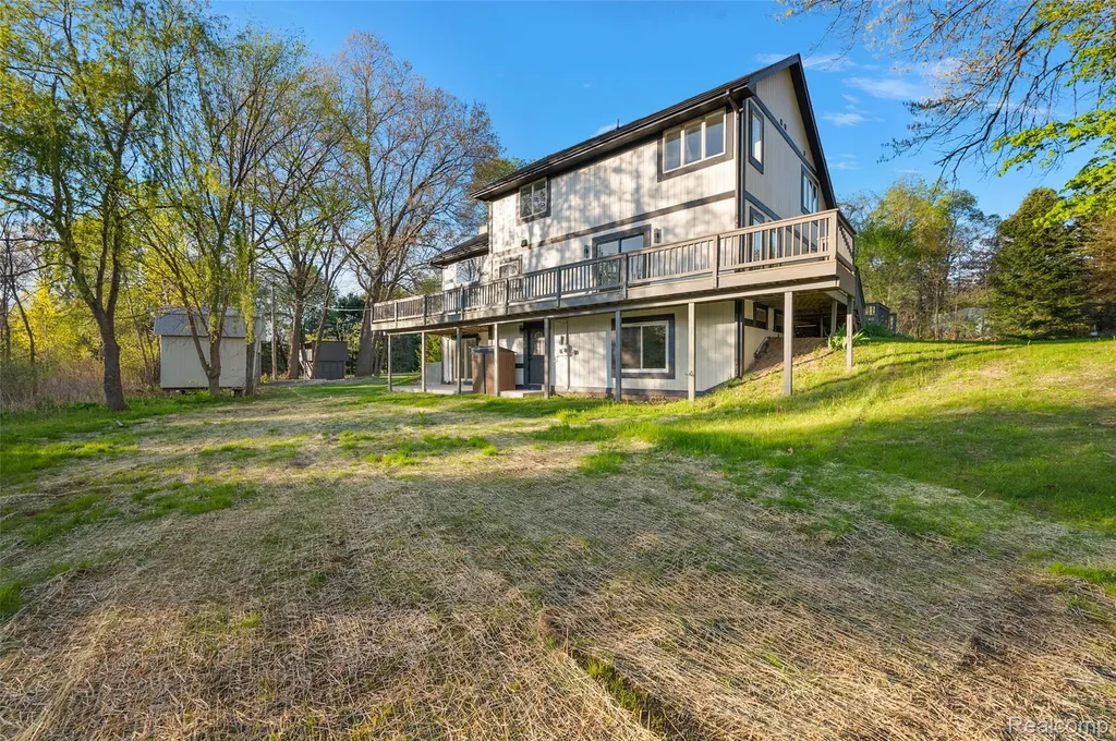 1585 Houghton Trail Groveland Township MI 48462