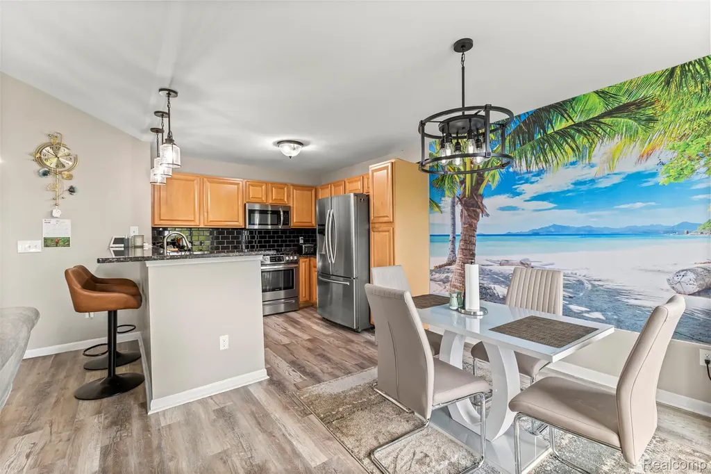 16015 Morningside Northville Township MI 48168