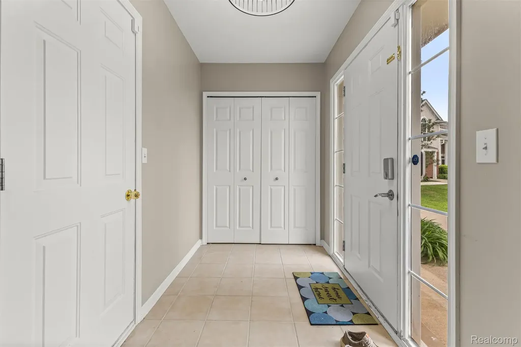 16015 Morningside Northville Township MI 48168