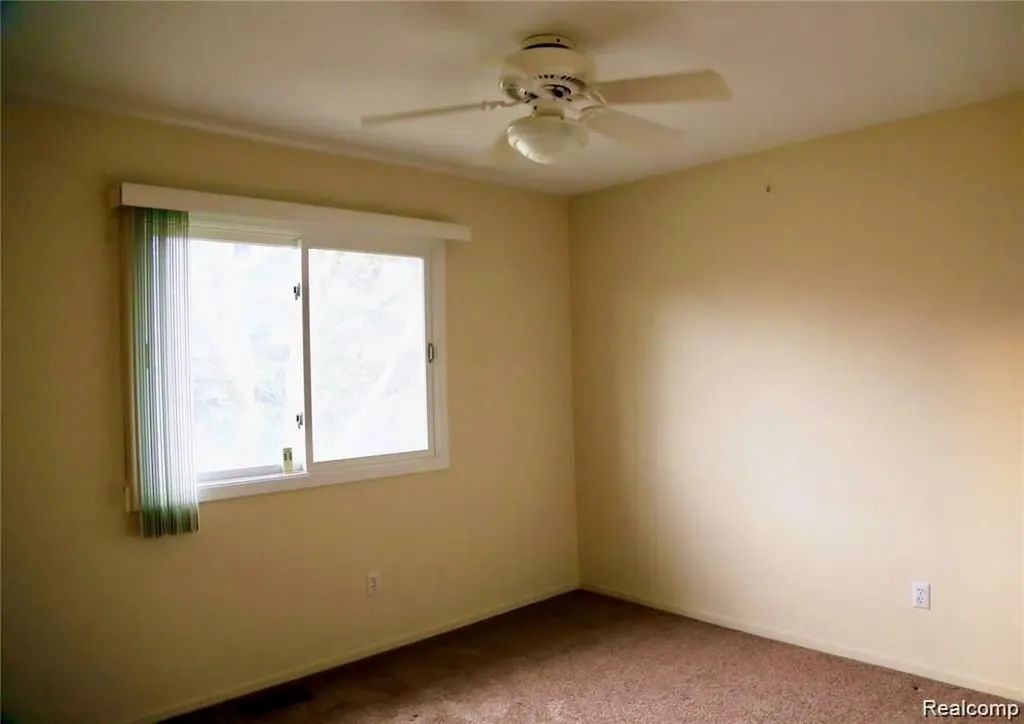 159 Coolidge Road Birmingham City MI 48009