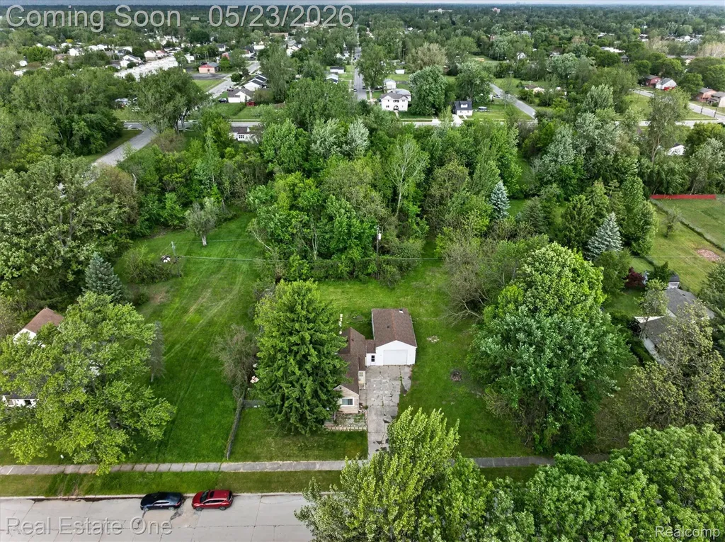 28304 Eton Street Westland City MI 48186
