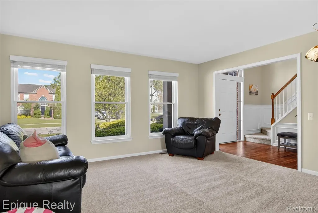 8068 Creek Bend Drive Ypsilanti Charter Township MI 48197