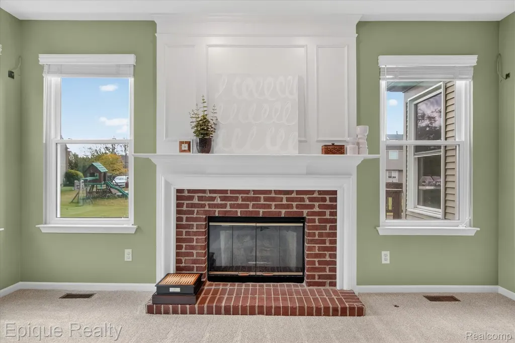 8068 Creek Bend Drive Ypsilanti Charter Township MI 48197