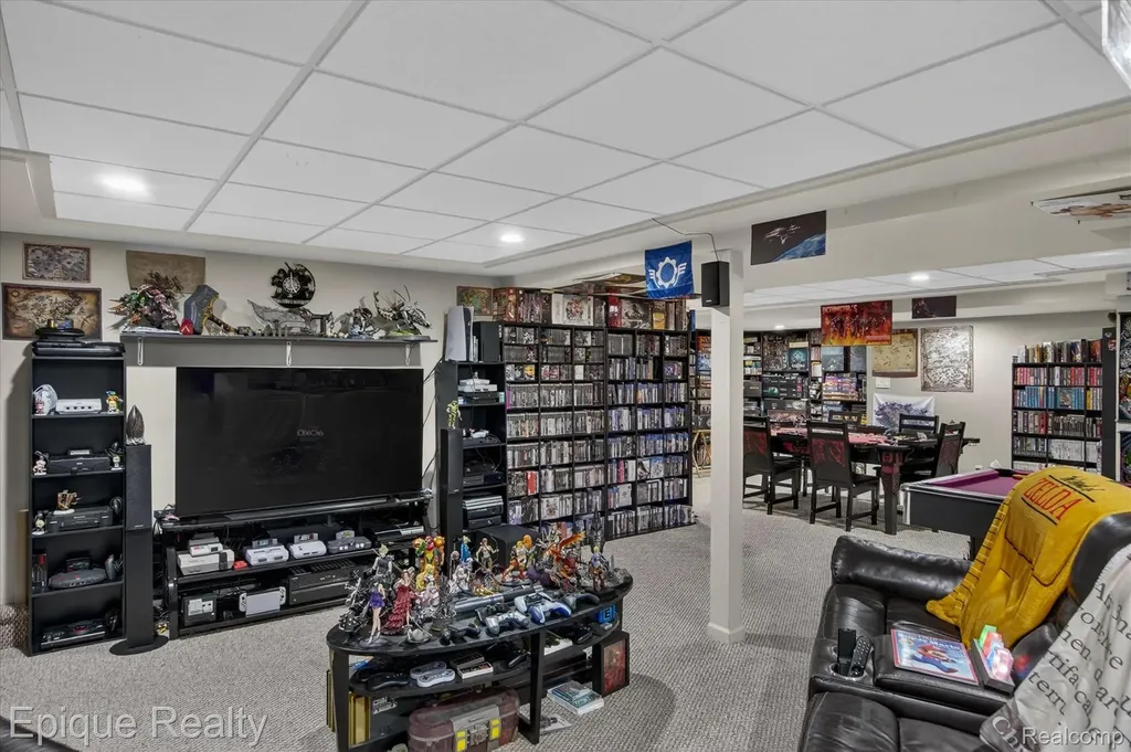 8068 Creek Bend Drive Ypsilanti Charter Township MI 48197