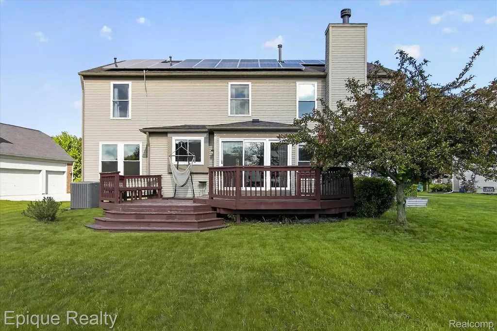 8068 Creek Bend Drive Ypsilanti Charter Township MI 48197