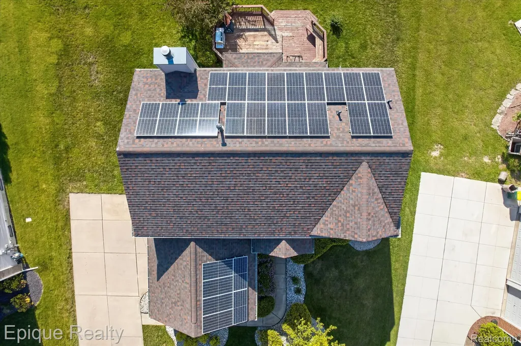 8068 Creek Bend Drive Ypsilanti Charter Township MI 48197