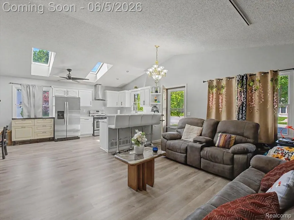 14275 Irene Street Southgate City MI 48195